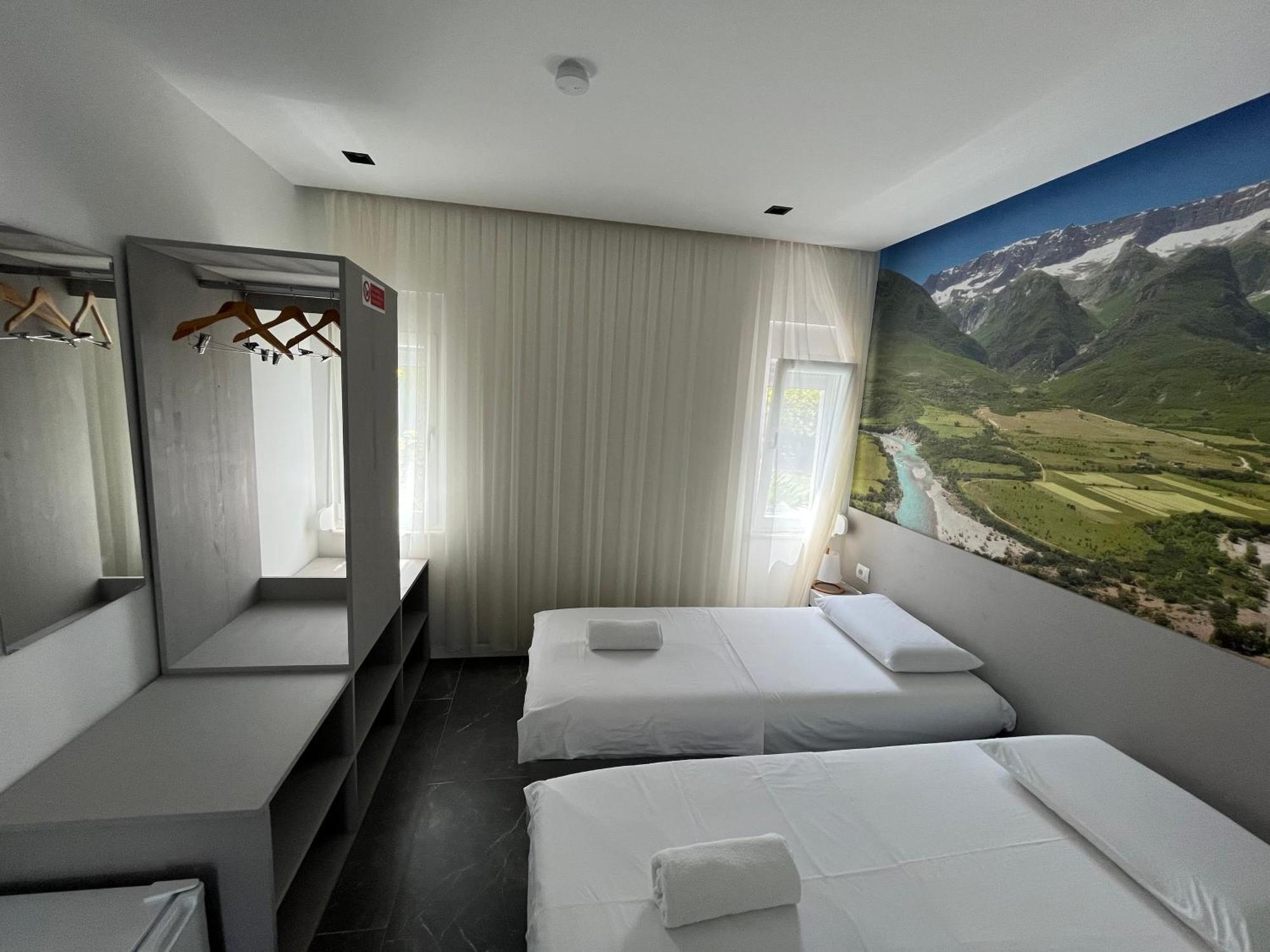 Lake Shkodra Resort Grile Room photo